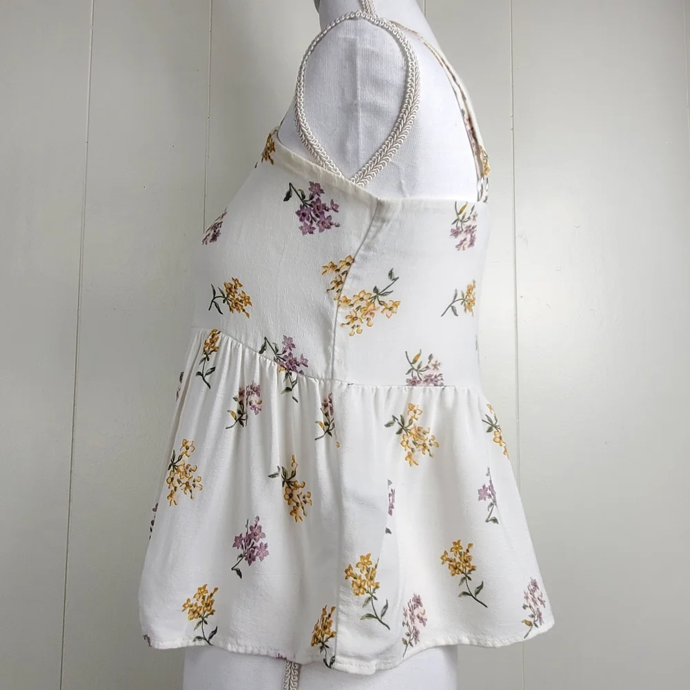 Hollister White Floral Tank Top - Picture 4 of 8